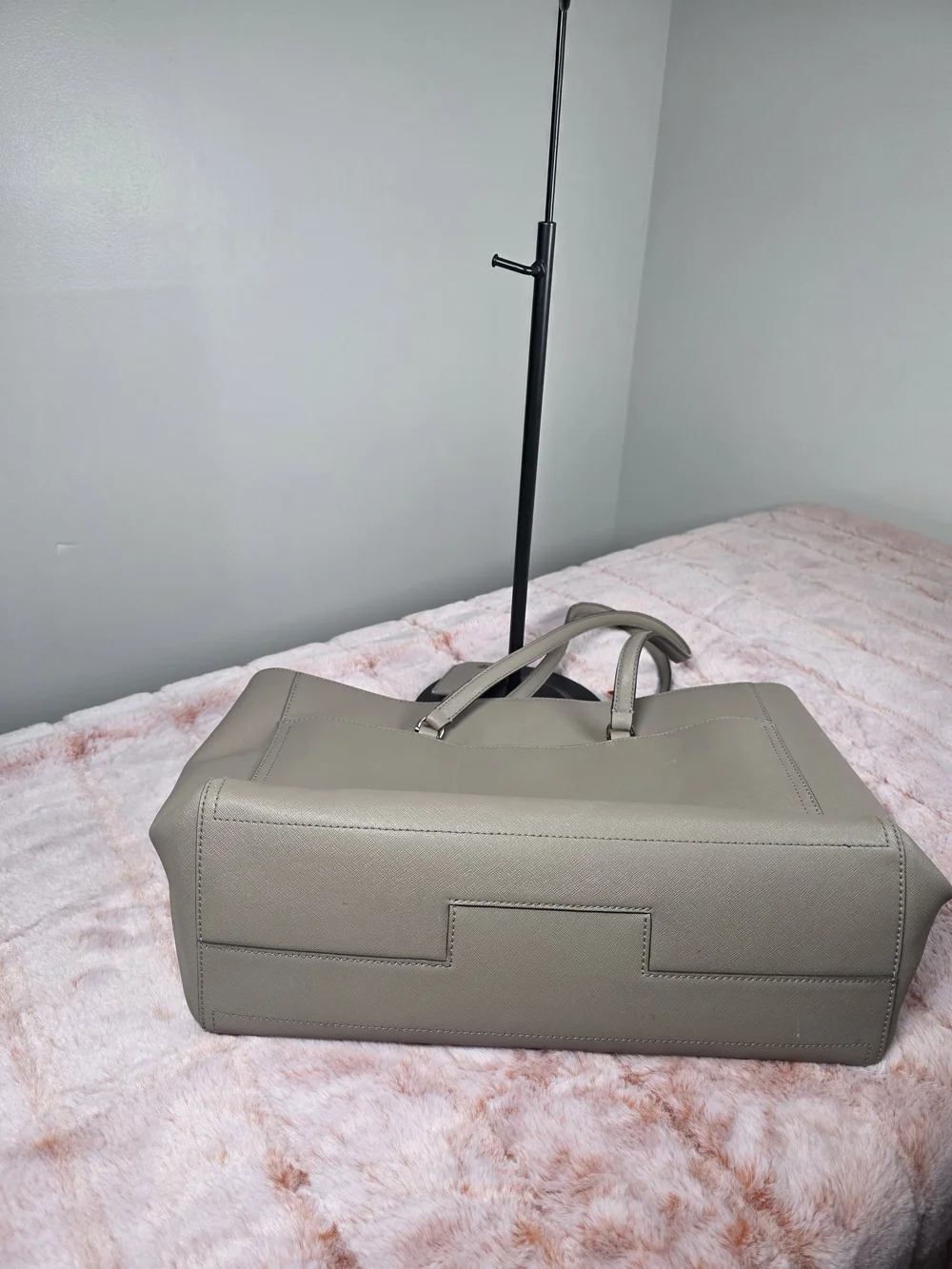 Tory Burch Robinson Tote